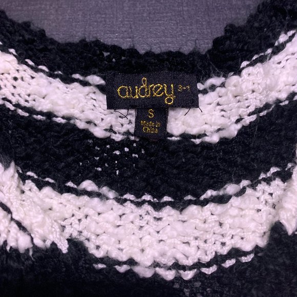 Audrey 3+1 Black & White Striped Slouch Sweater - Picture 7 of 11